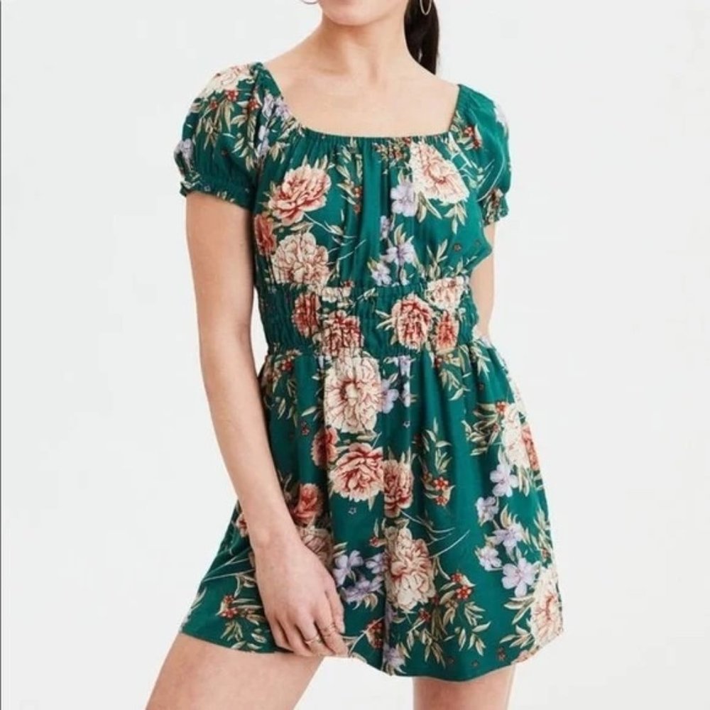 American Eagle Green Pink Floral Romper Size M
